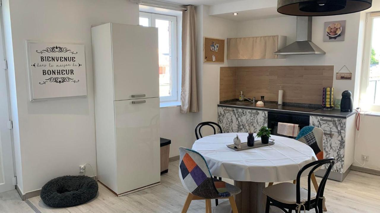 T2 Cosy Matelas 5* / Ecran Plat Qled Mâcon Exterior foto